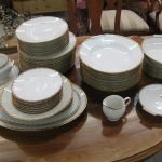 526 8429 DINNER SET